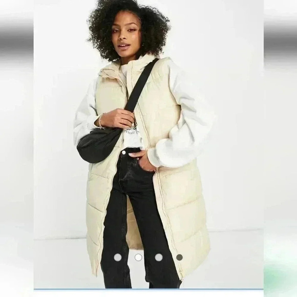 Asos Design full length quilted hooded Vest zip up jacket M - Picture 1 of 10